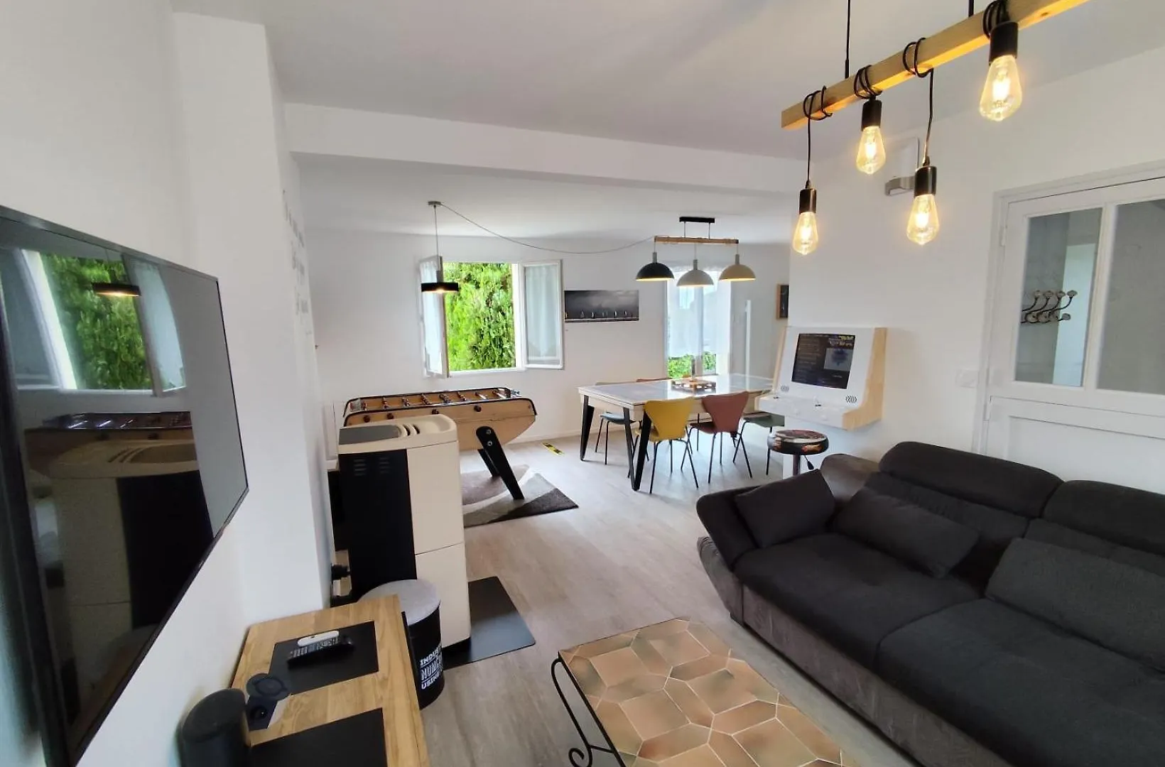 Hébergement de vacances Le DÉRIVEUR - Maison familiale rénovée 3 chambres - Jardin et terrasse Saint-Lunaire